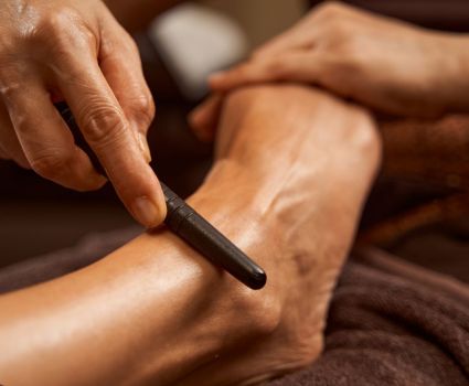 MASAŻE AJURWEDYJSKIE I ORIENTALNE