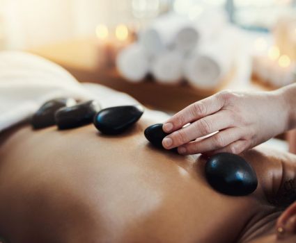 MASAŻE AJURWEDYJSKIE I ORIENTALNE