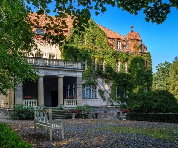 Pałac w Łężanach