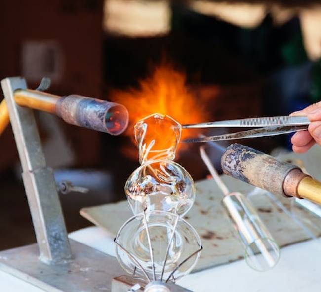 HUTA SZKŁA JULIA W PIECHOWICACH