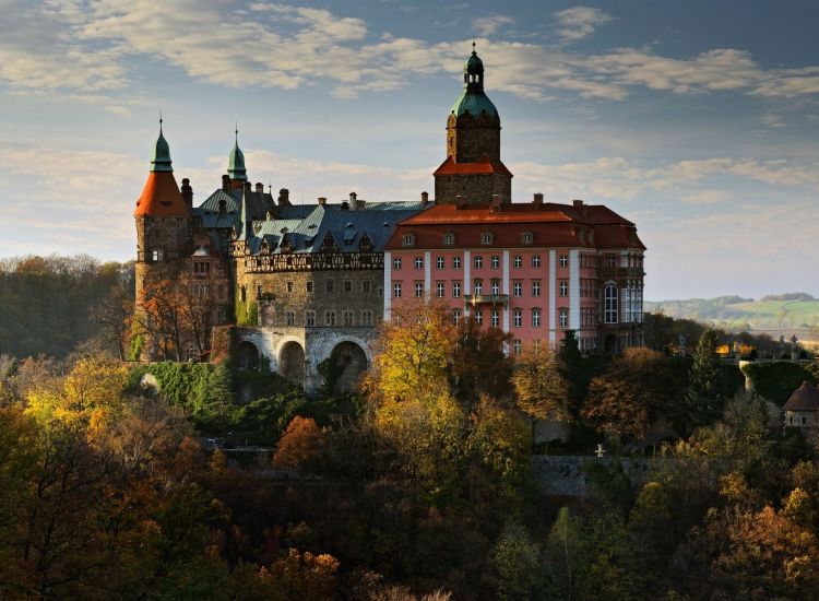 ЗАМОК КСЁНЖ