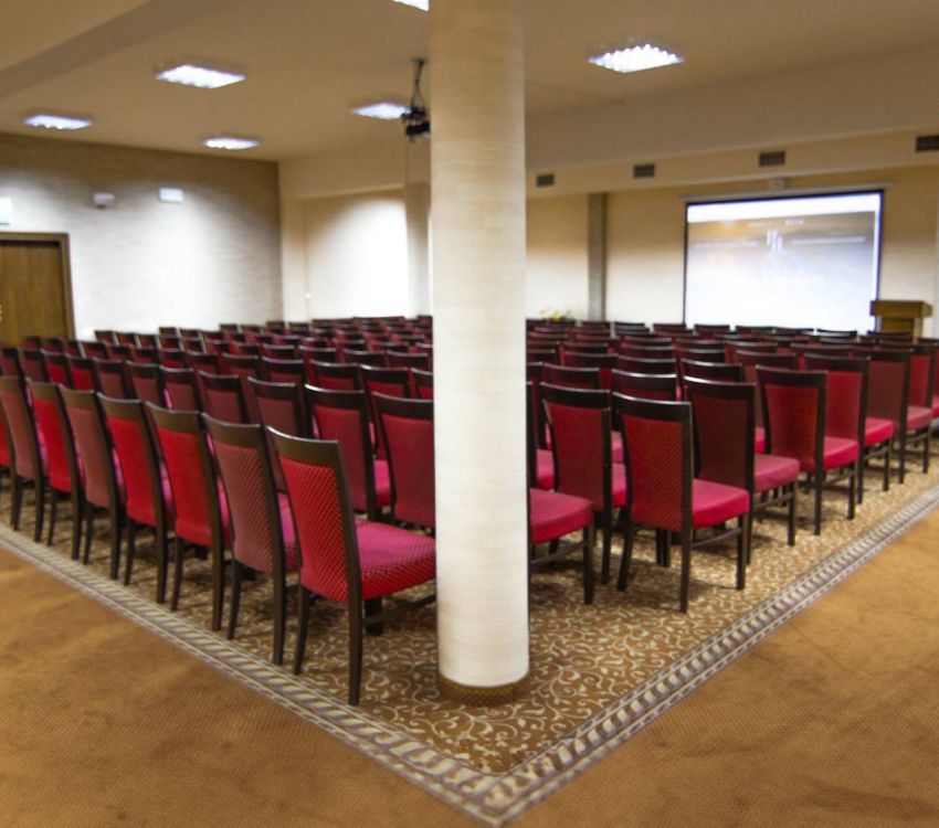 Konferencje i Szkolenia